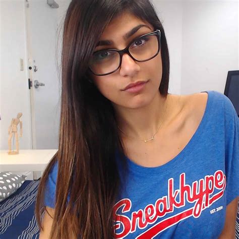 mia khalifa joi Search